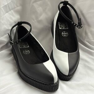 TUK Black and White Ballet Creeper with Ankle Strap  8